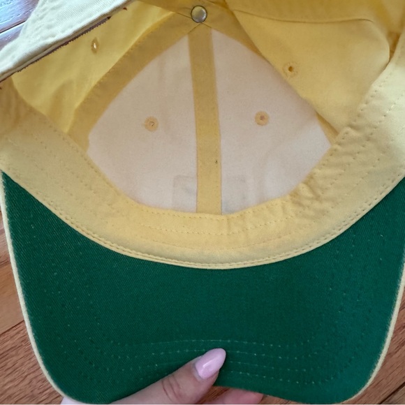Fishers Island Women’s Golf Hat - Picture 4 of 4